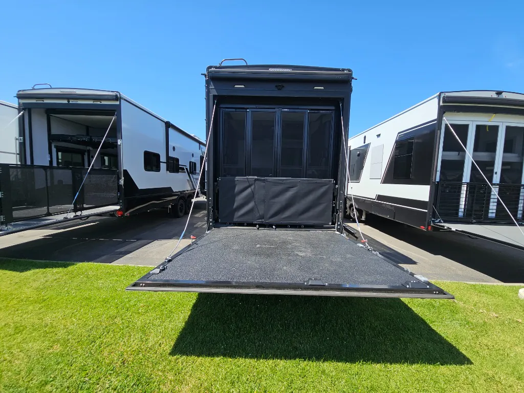 2026 Keystone Raptor 441, Photos photo 28