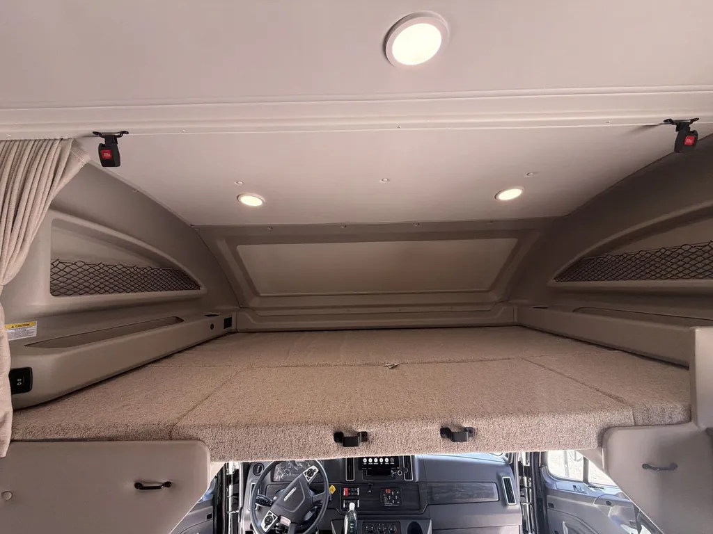2027 Entegra Coach Accolade 37K, Photos photo 18