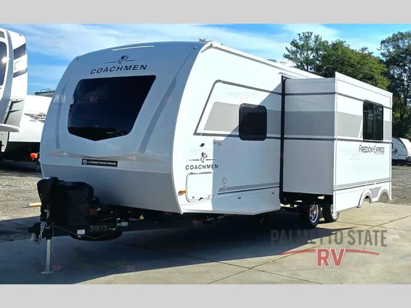 2026 Coachmen Freedom Express Ultra Lite 258BHS - Photo 3
