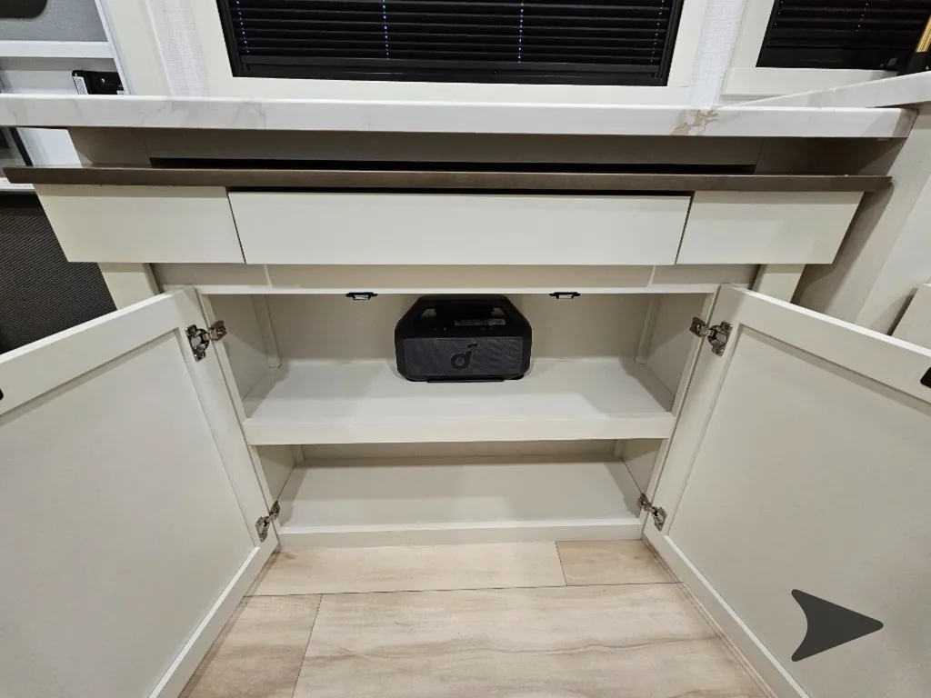 2026 Brinkley Model Ix 20X, Photos photo 7
