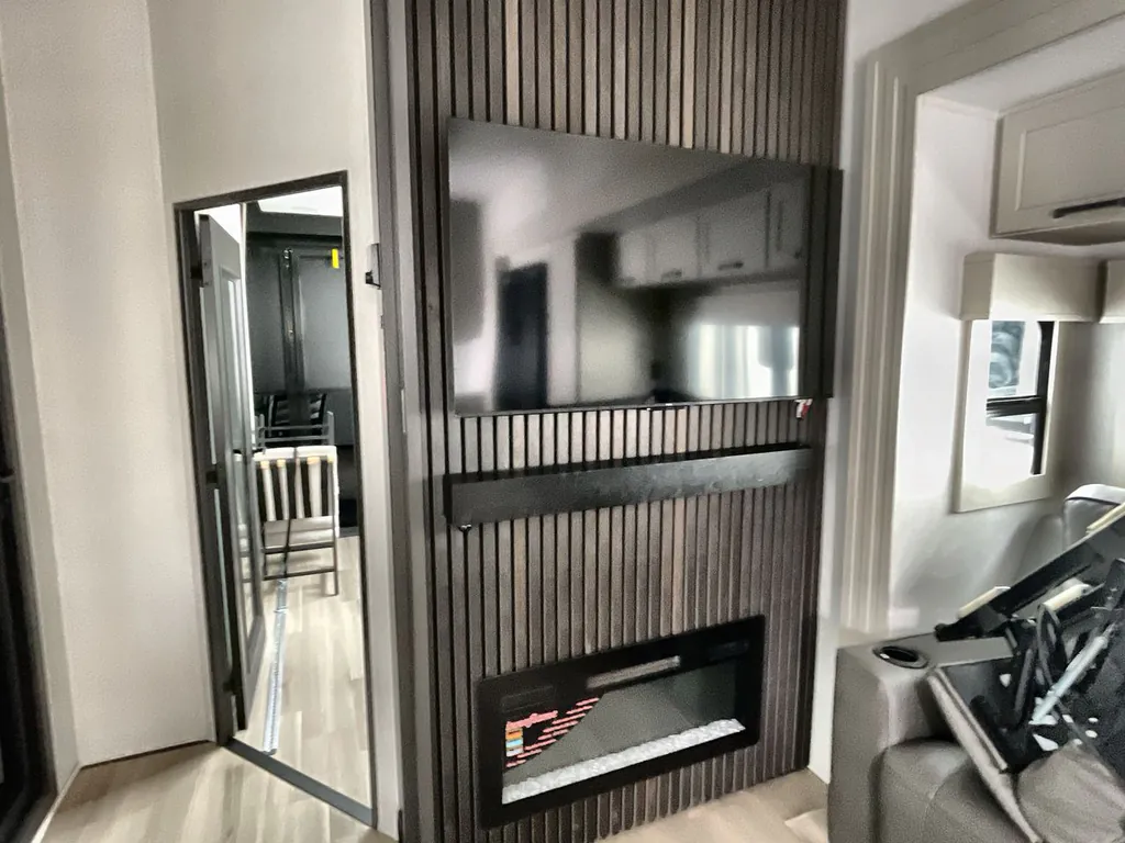 2026 Grand Design Momentum 399M, Photos photo 5