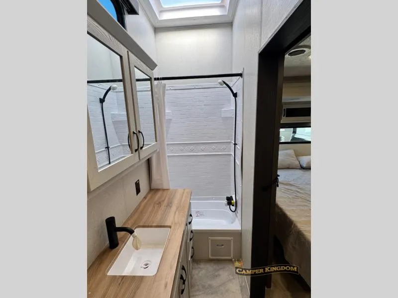 2026 Coachmen Brookstone 395DBL - Photo 4
