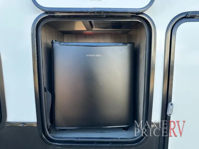 2021 Heartland Milestone 377MB - Photo 4