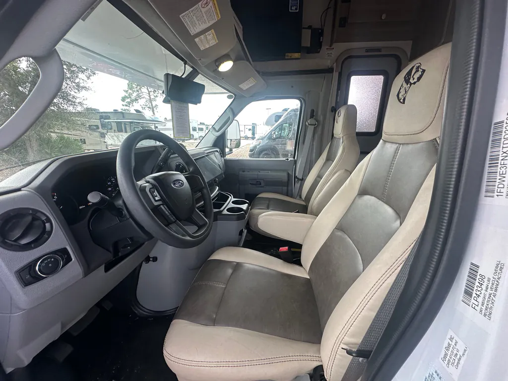 2026 Coachmen Freelander 22XG, Photos photo 22