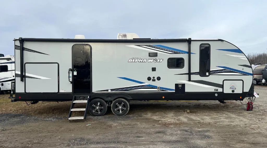 2022 Forest River Cherokee Alpha Wolf 26RB-L, Photos photo 24