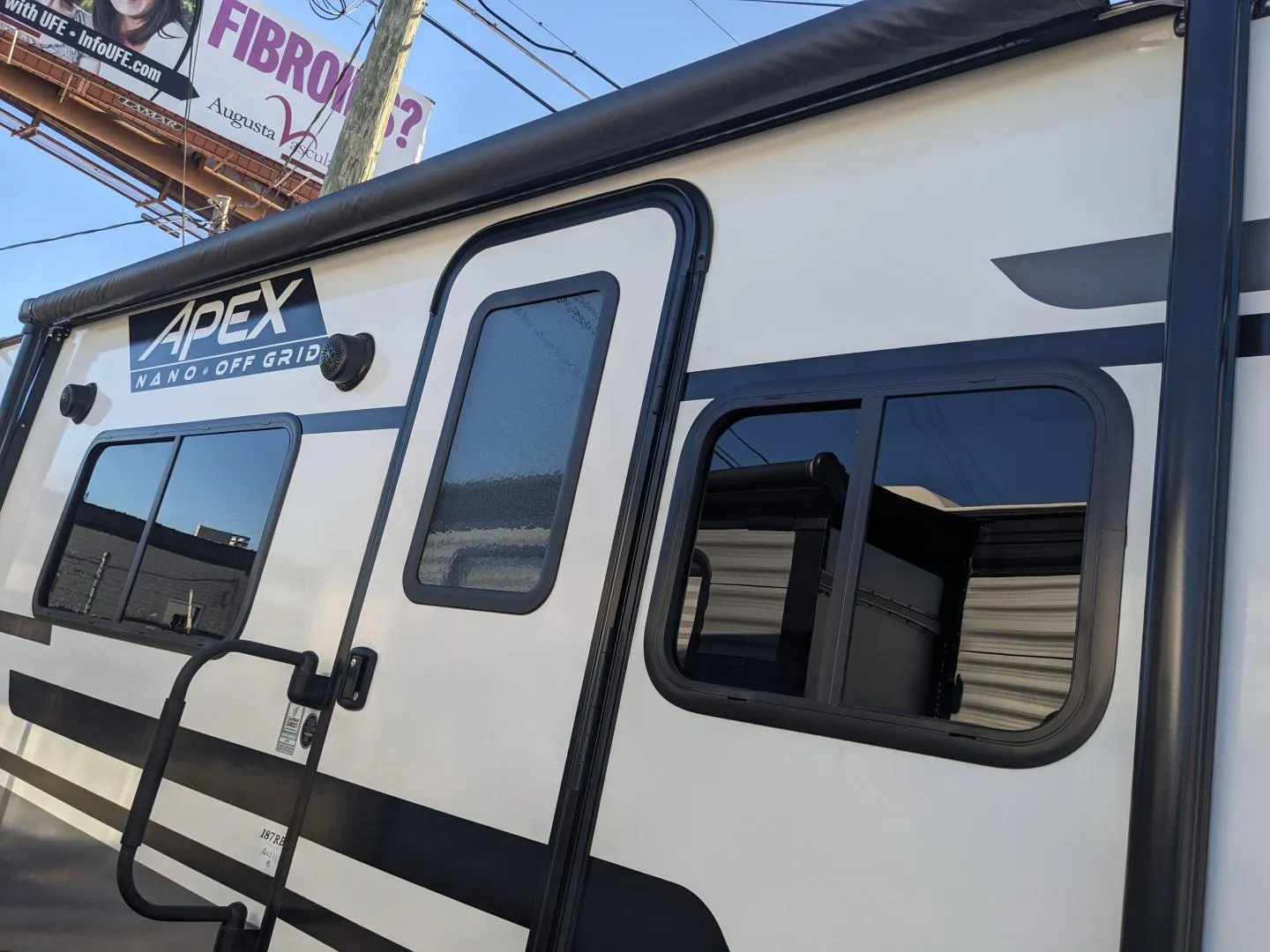 2023 COACHMEN APEX USED    187 - Photo 4