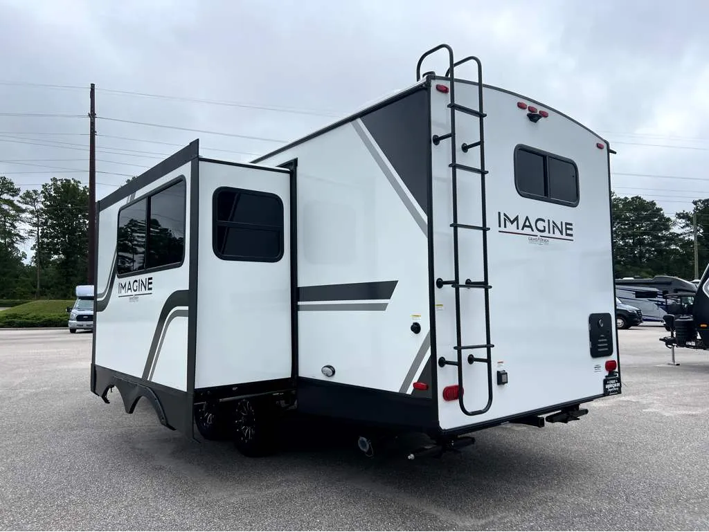 2026 Grand Design Imagine 2300MK - Photo 4