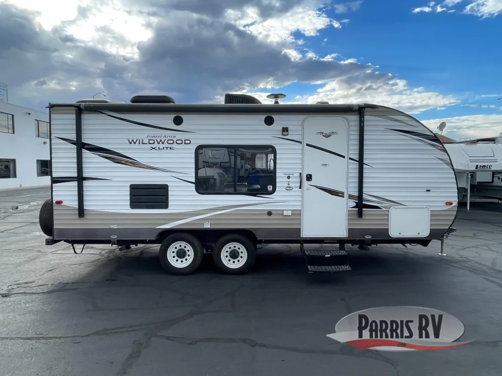 2019 Forest River Wildwood X-Lite 201BHXL, Photos photo 4