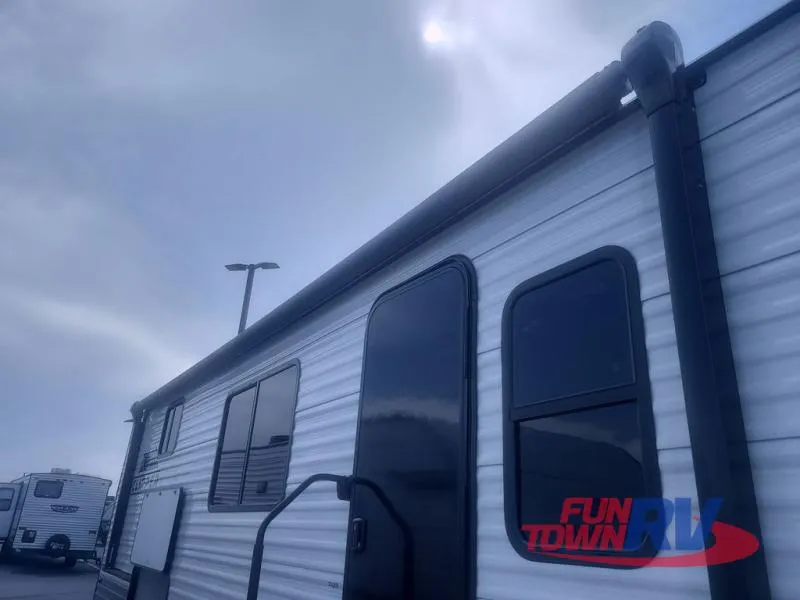 2026 Coachmen Clipper 25QBH - Photo 4