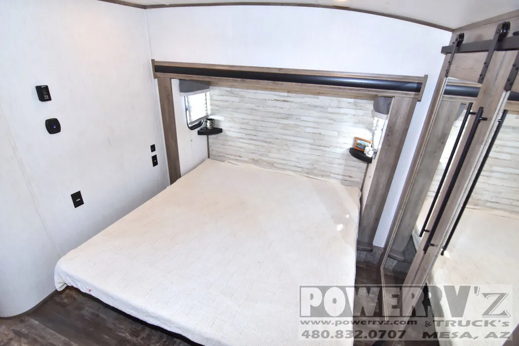 2021 Forest River Sabre 36BHQ, Photos photo 39