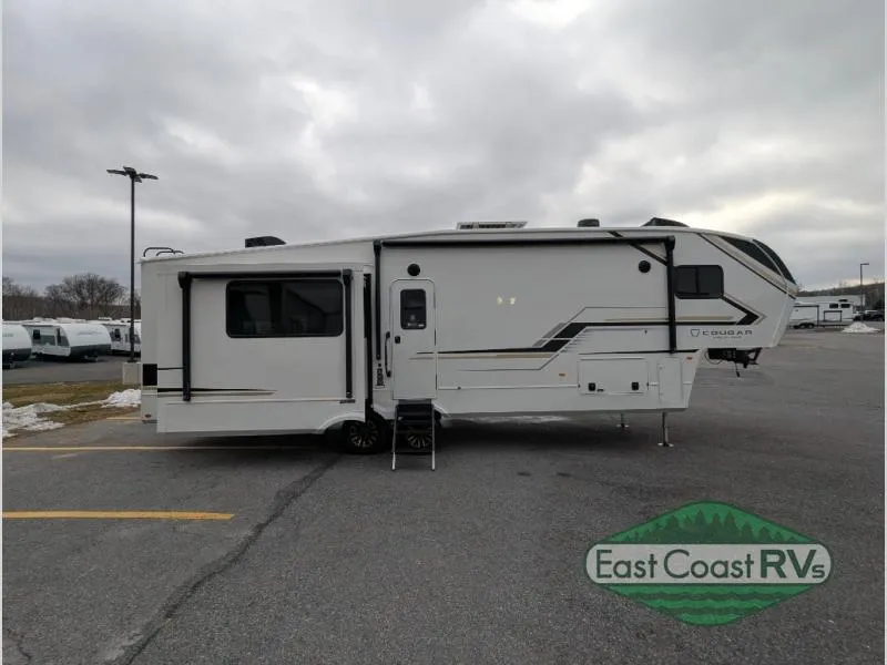 2026 Keystone RV Cougar Half-Ton 29MBD - Photo 2