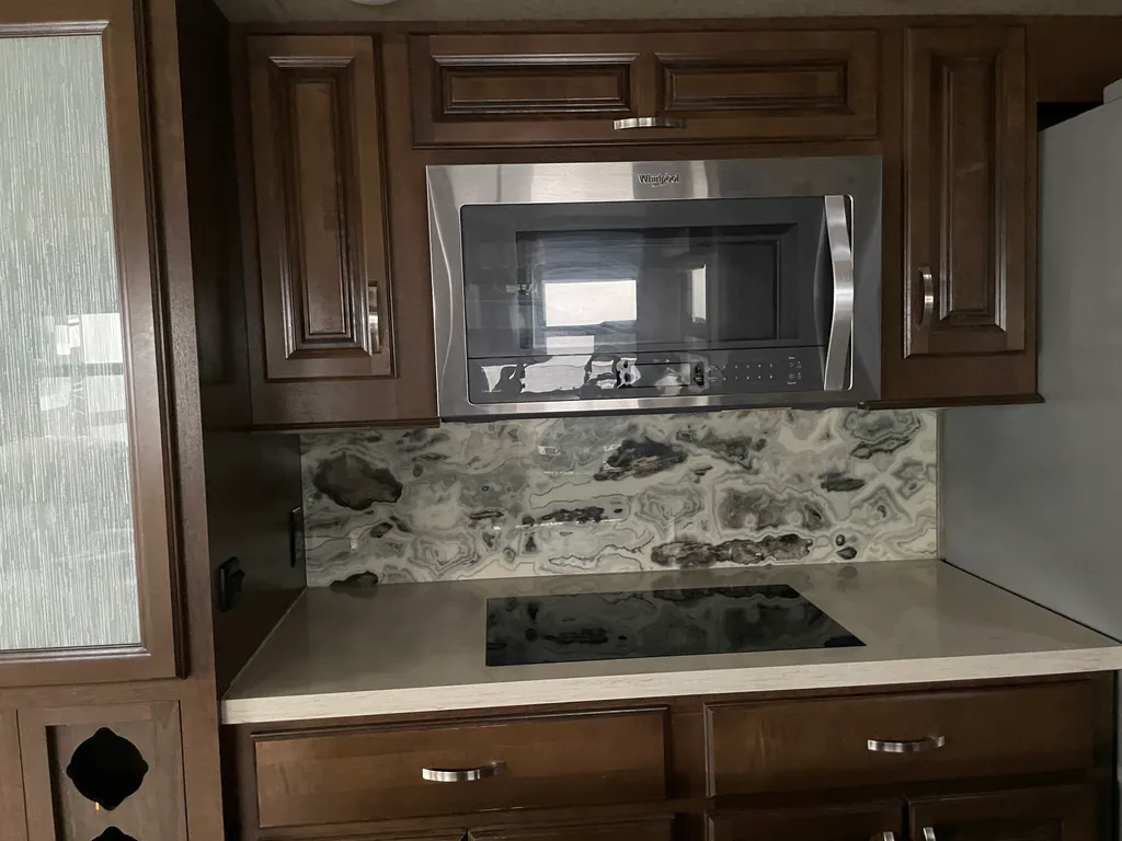 2018 Forest River Cedar Creek Champagne Edition 38EL, Photos photo 14