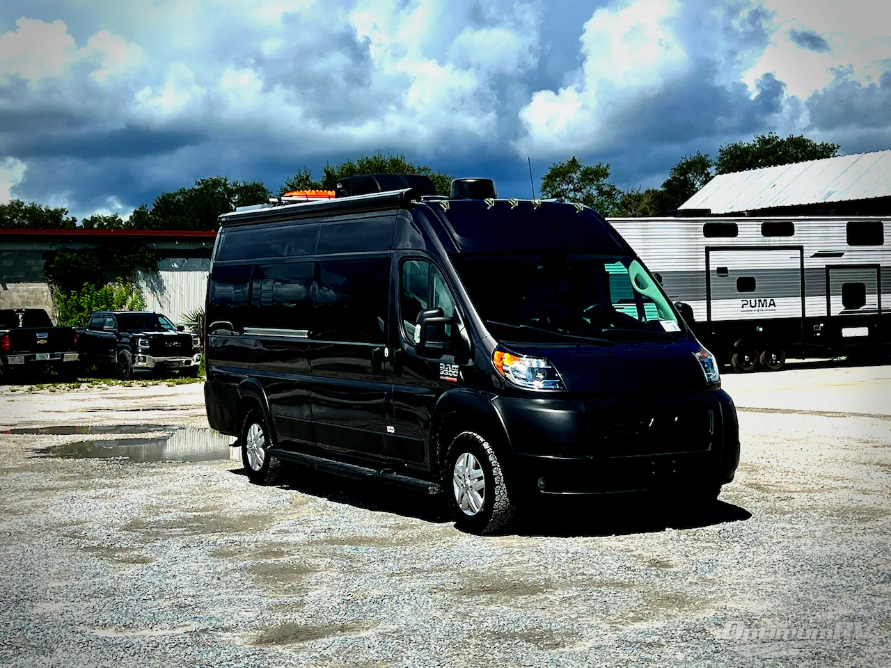 2022 Thor Motor Coach Tellaro 20K - Photo 2