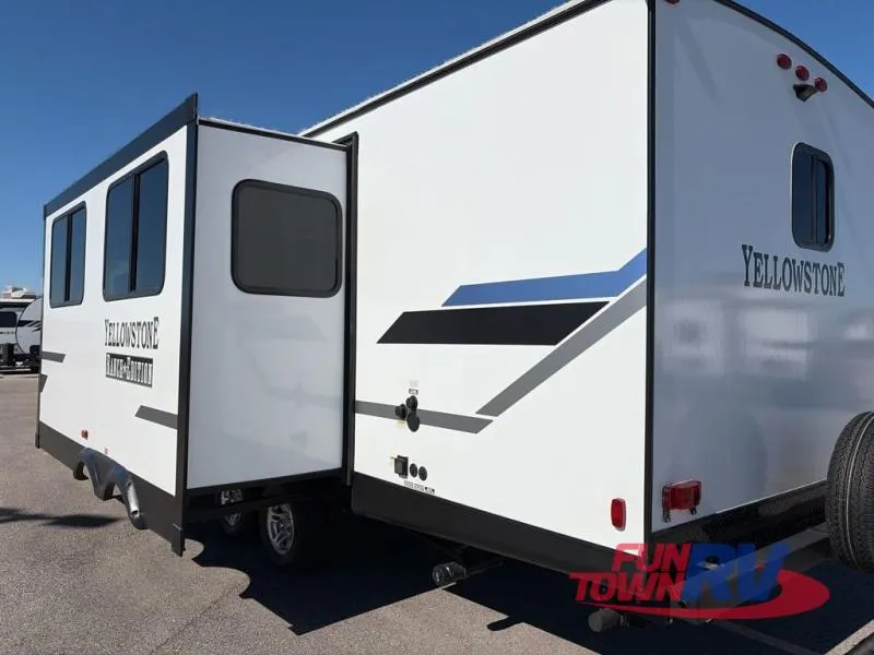 2026 Gulf Stream RV Yellowstone Ranch Edition 28CRB - Photo 4