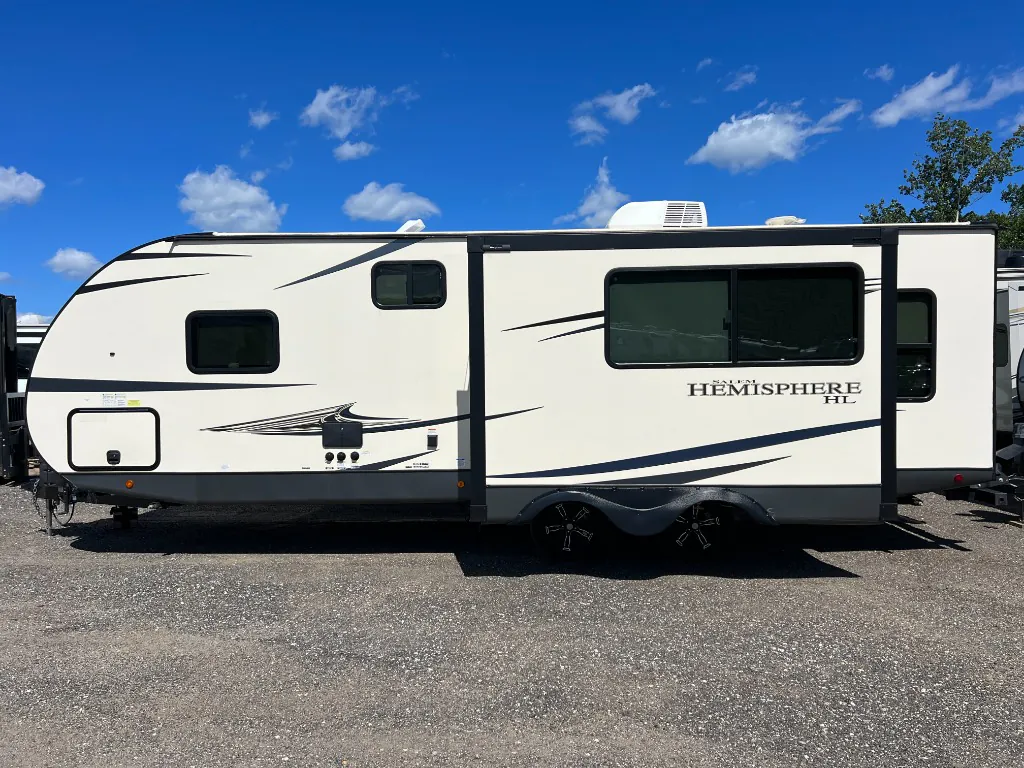 2020 Forest River Salem Hemisphere Hyper-Lyte 24RLHL dealer photo 5 from SR1 Companies