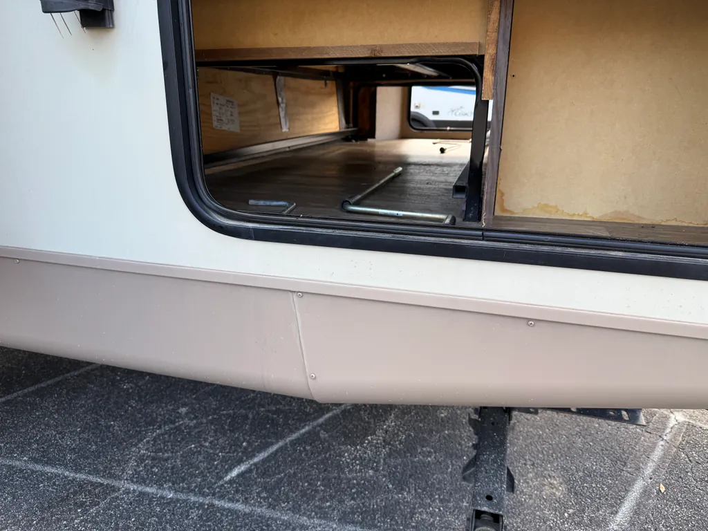 2018 Forest River Flagstaff Micro Lite 25BRDS, Photos photo 5