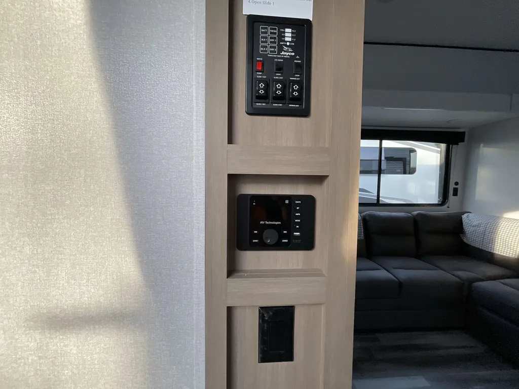 2026 Jayco Jay Flight Bungalow 404LOFT DS, Photos photo 12