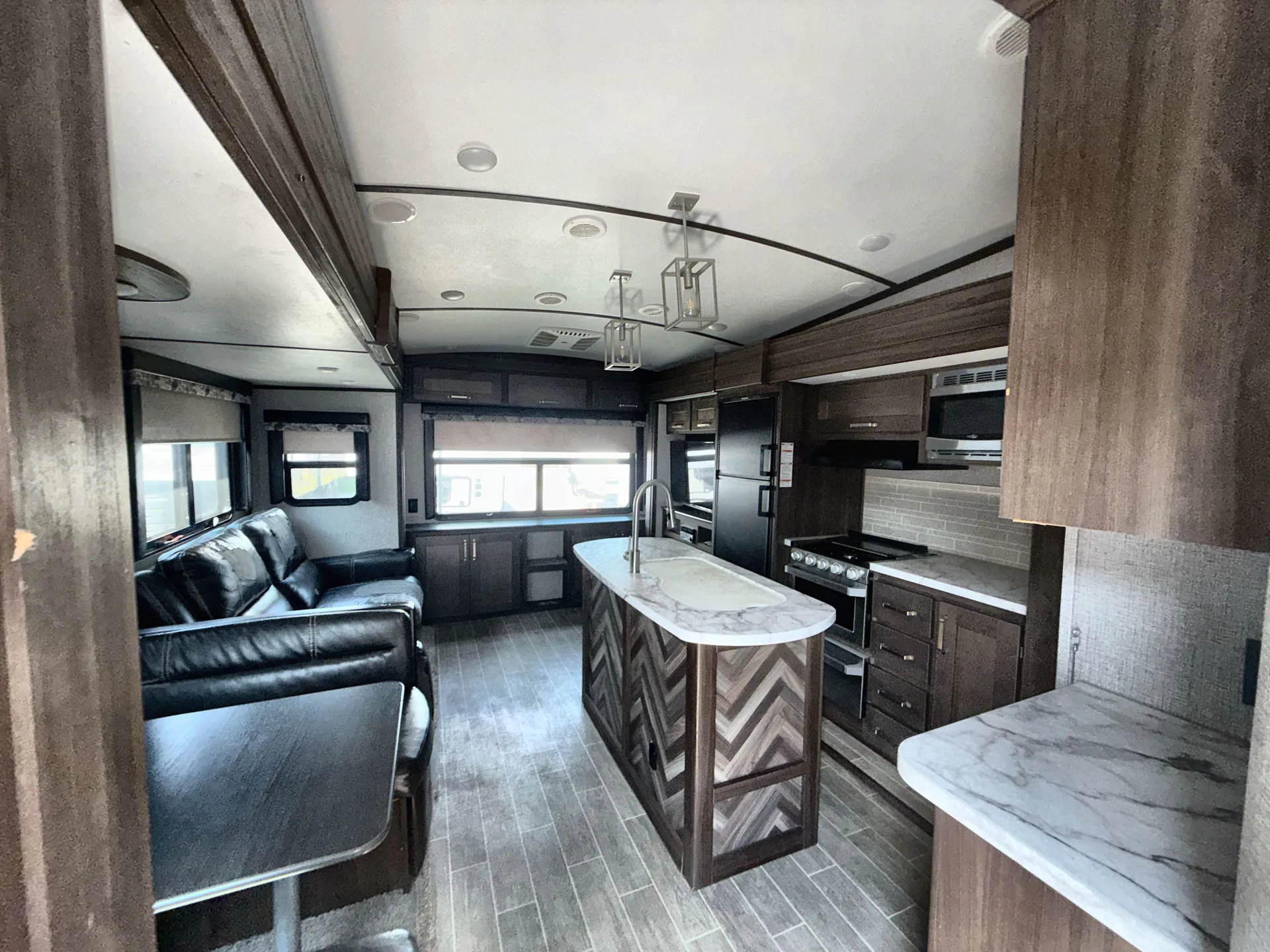 2020 Keystone Laredo 296SBH — living area main