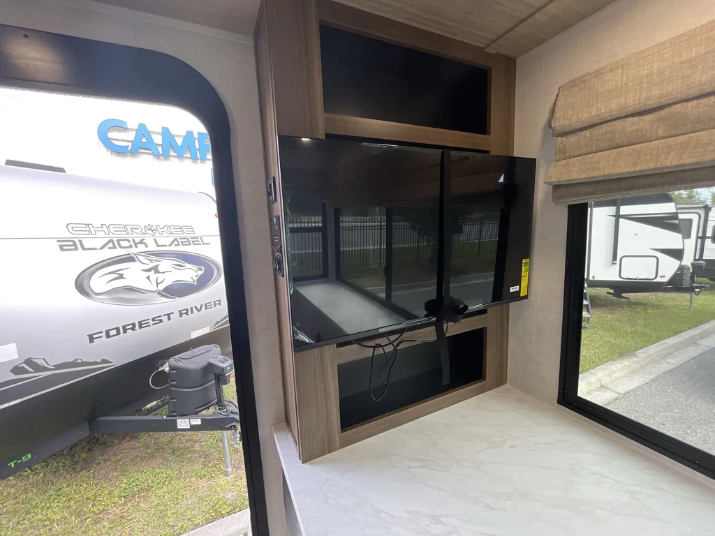 2026 Forest River Vibe Extreme Lite 2400RB, Photos photo 14