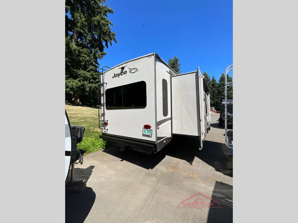 2018 Jayco Eagle 322RLOK, Photos photo 5