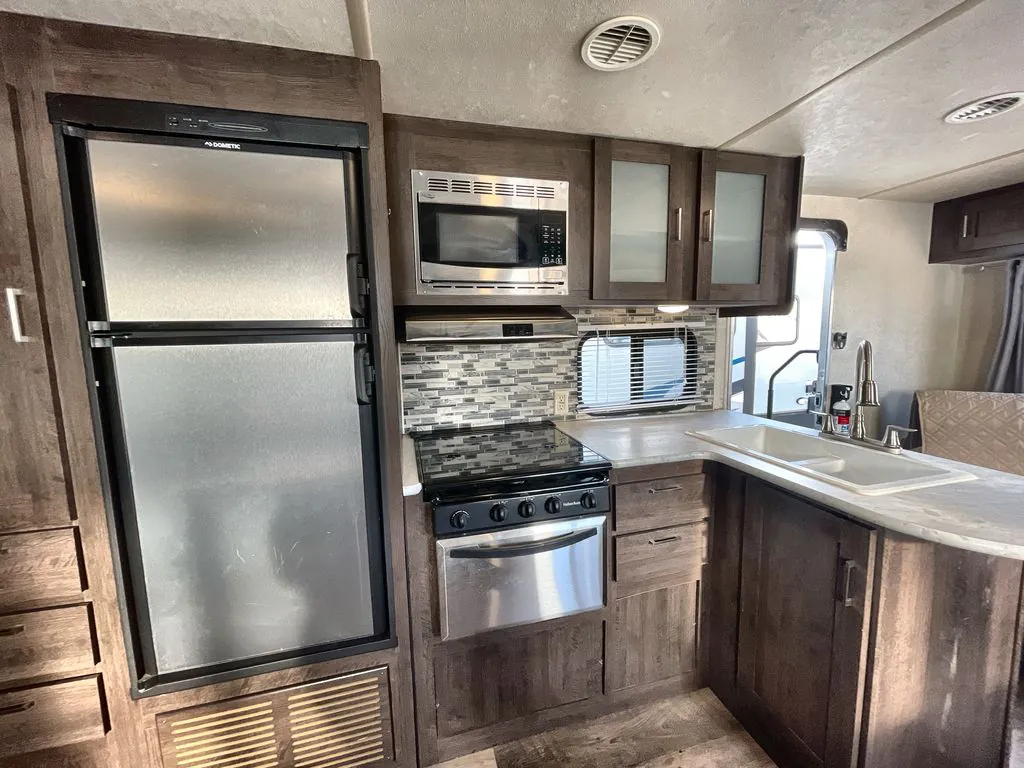 2018 Forest River Salem Cruise Lite 254RLXL, Photos photo 5