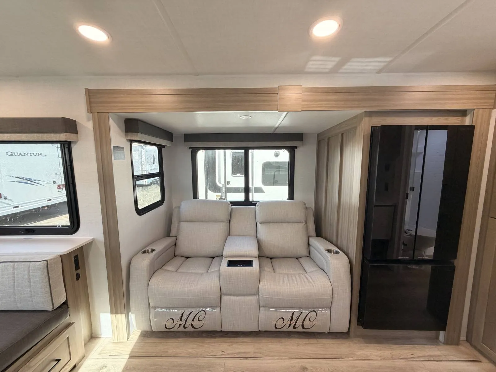 2027 Forest River Rockwood Ultra Lite 2618RD — Photo 6