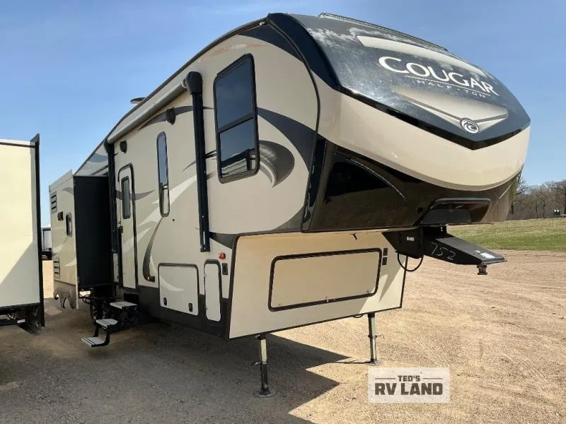 2018 Keystone Cougar Half-Ton Series 32DBH - Main photo