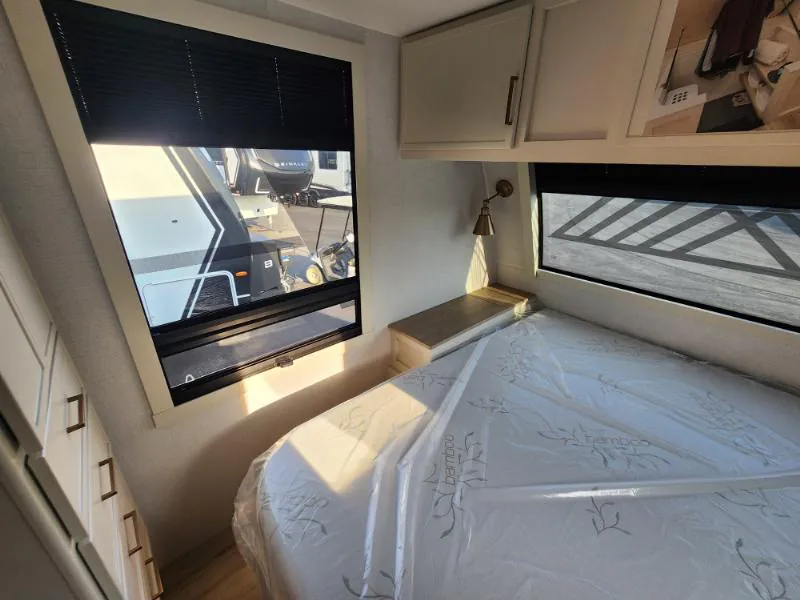 2026 Brinkley Model I 294, Photos photo 29