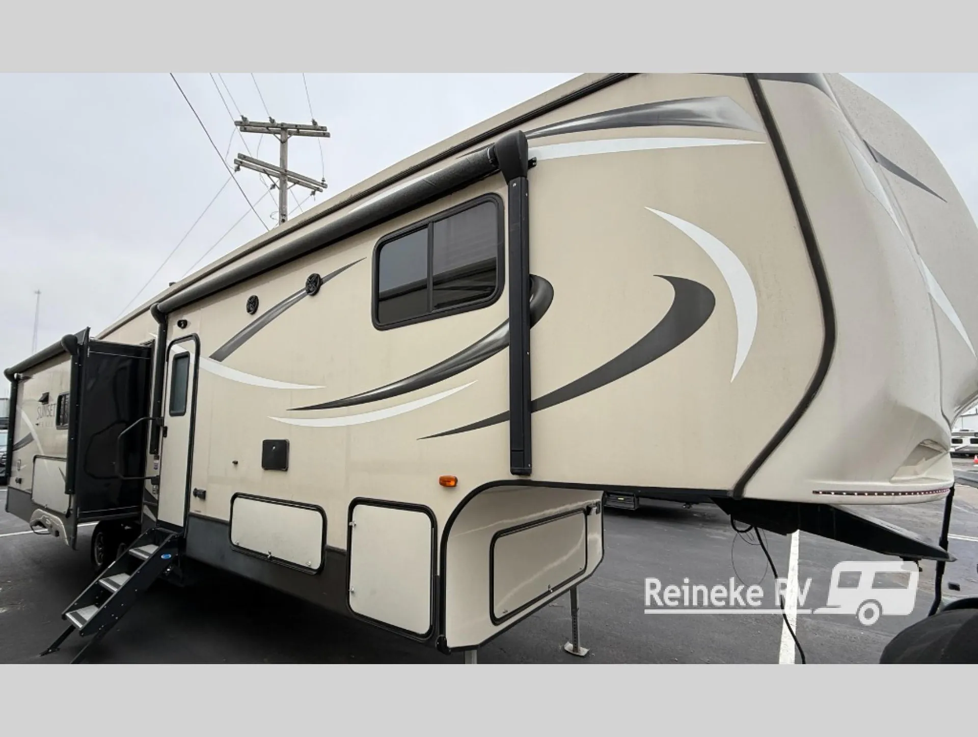 2016 CrossRoads Sunset Trail Grand Reserve SF33RL - Photo 2