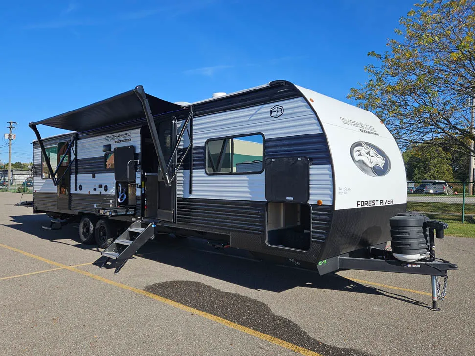 2026 Forest River Cherokee Grey Wolf 28RRT - Photo 3