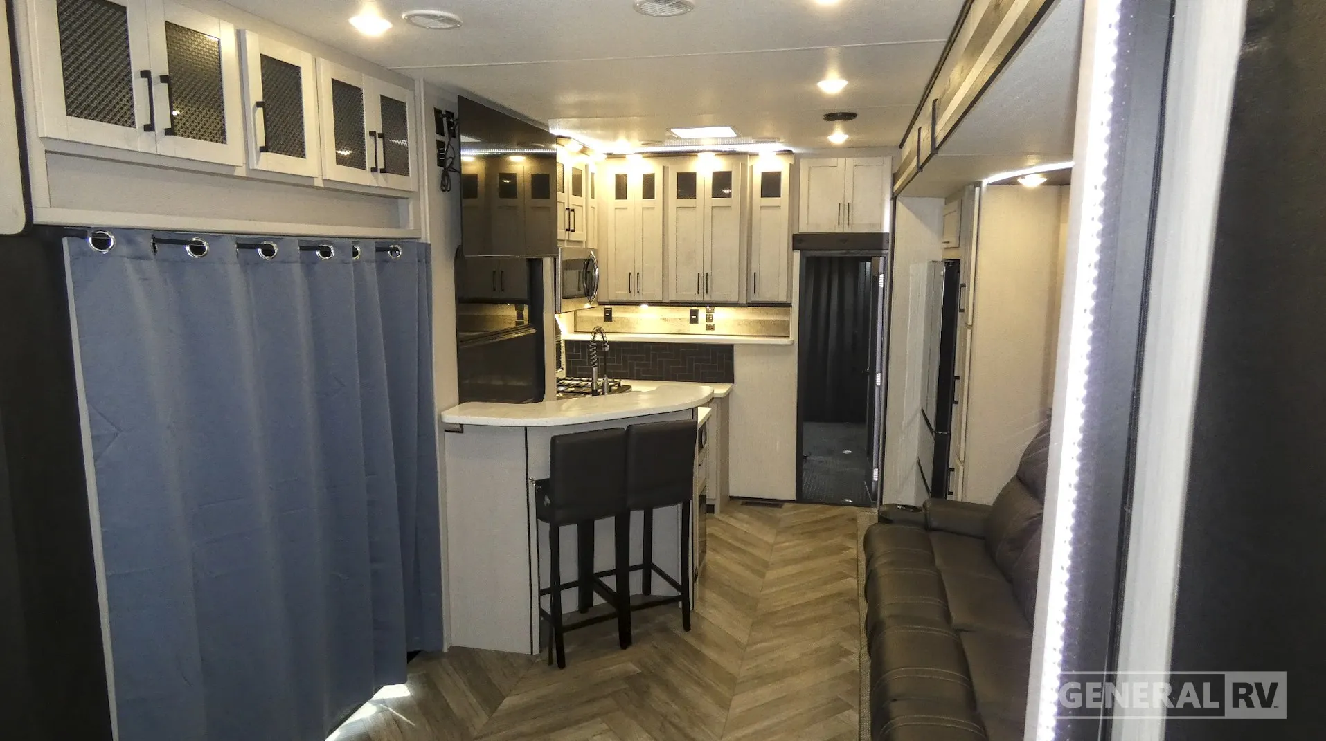 2023 Heartland Cyclone 4270 - Photo 3