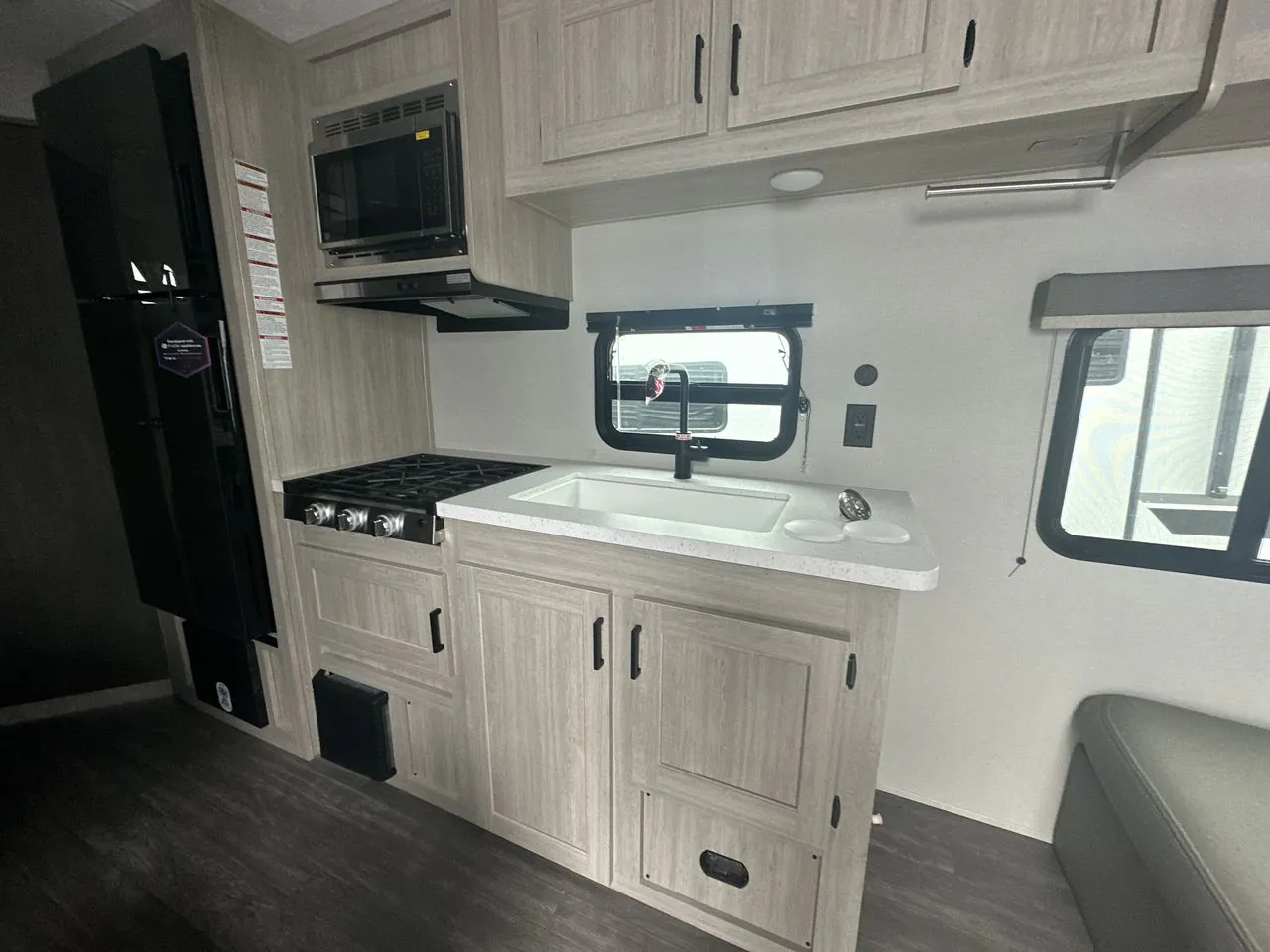 2026 Forest River Aurora Light 26BH - Photo 4