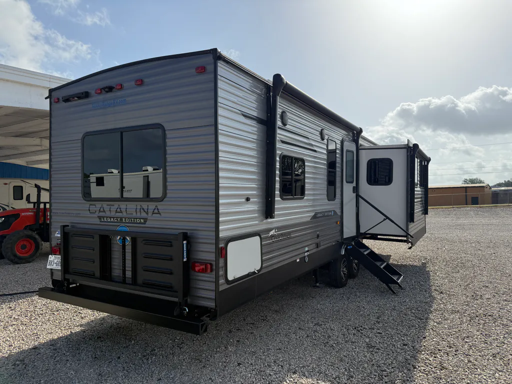2024 Coachmen Catalina Legacy Edition 283FEDS, Photos photo 7