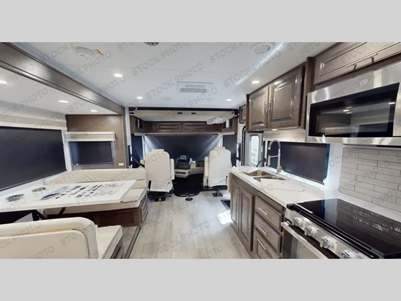 2027 Forest River Georgetown 5 Series GT5 31L5 - Photo 4
