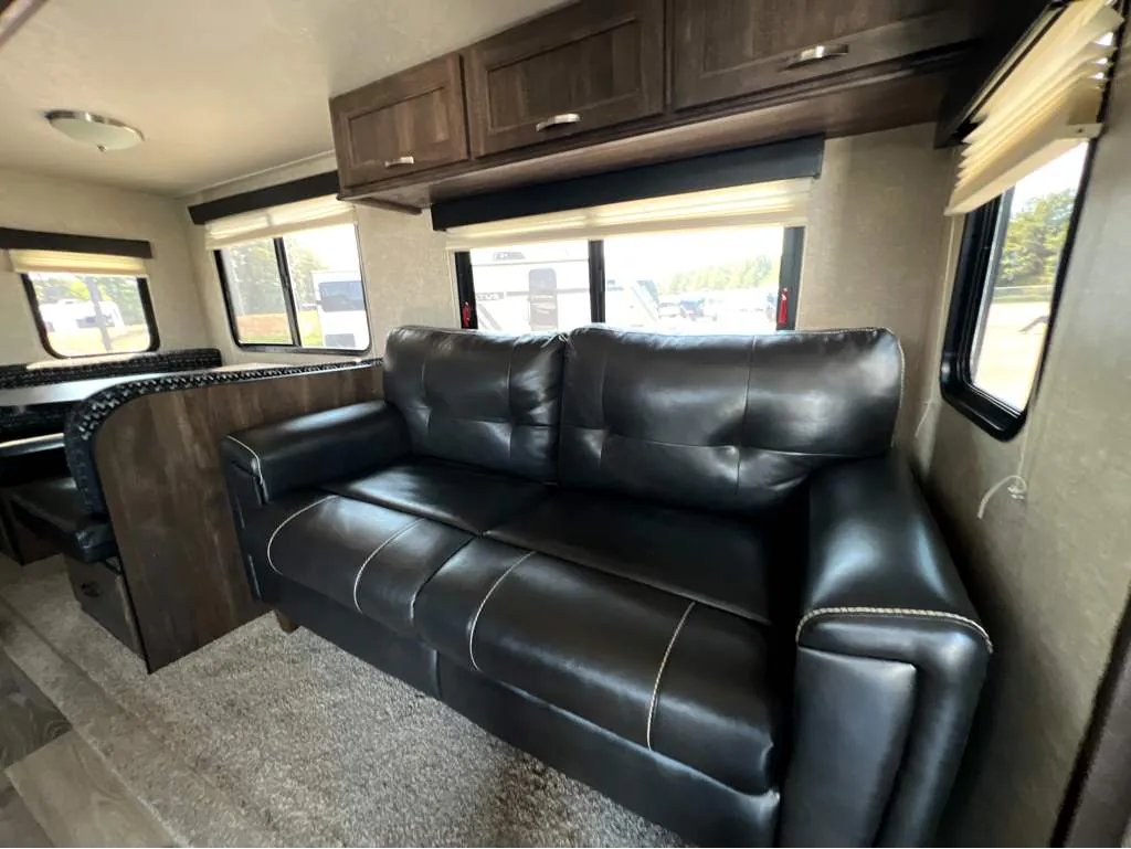 2019 Forest River Vibe 268RKS, Photos photo 7