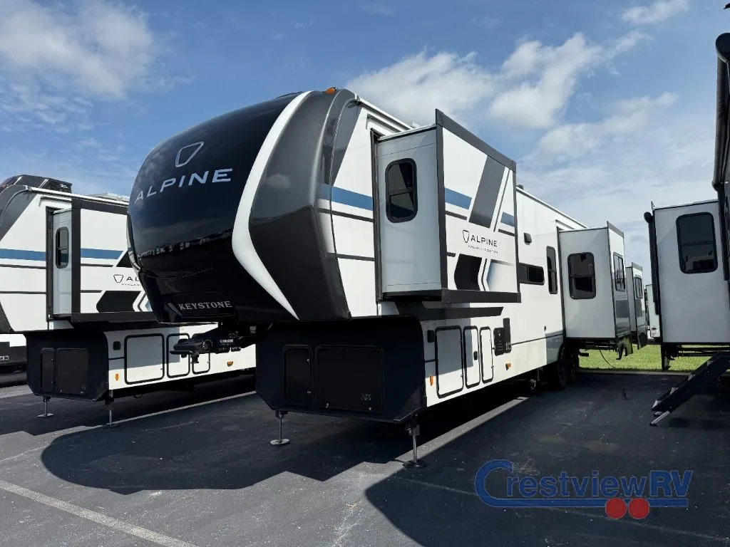 2026 Keystone Alpine Avalanche Edition 380LT - Photo 4