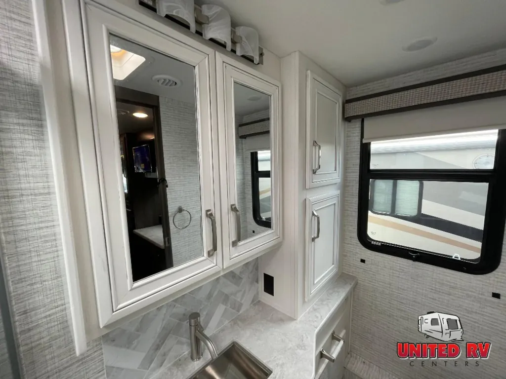 2024 Entegra Coach Emblem 36U, Photos photo 11