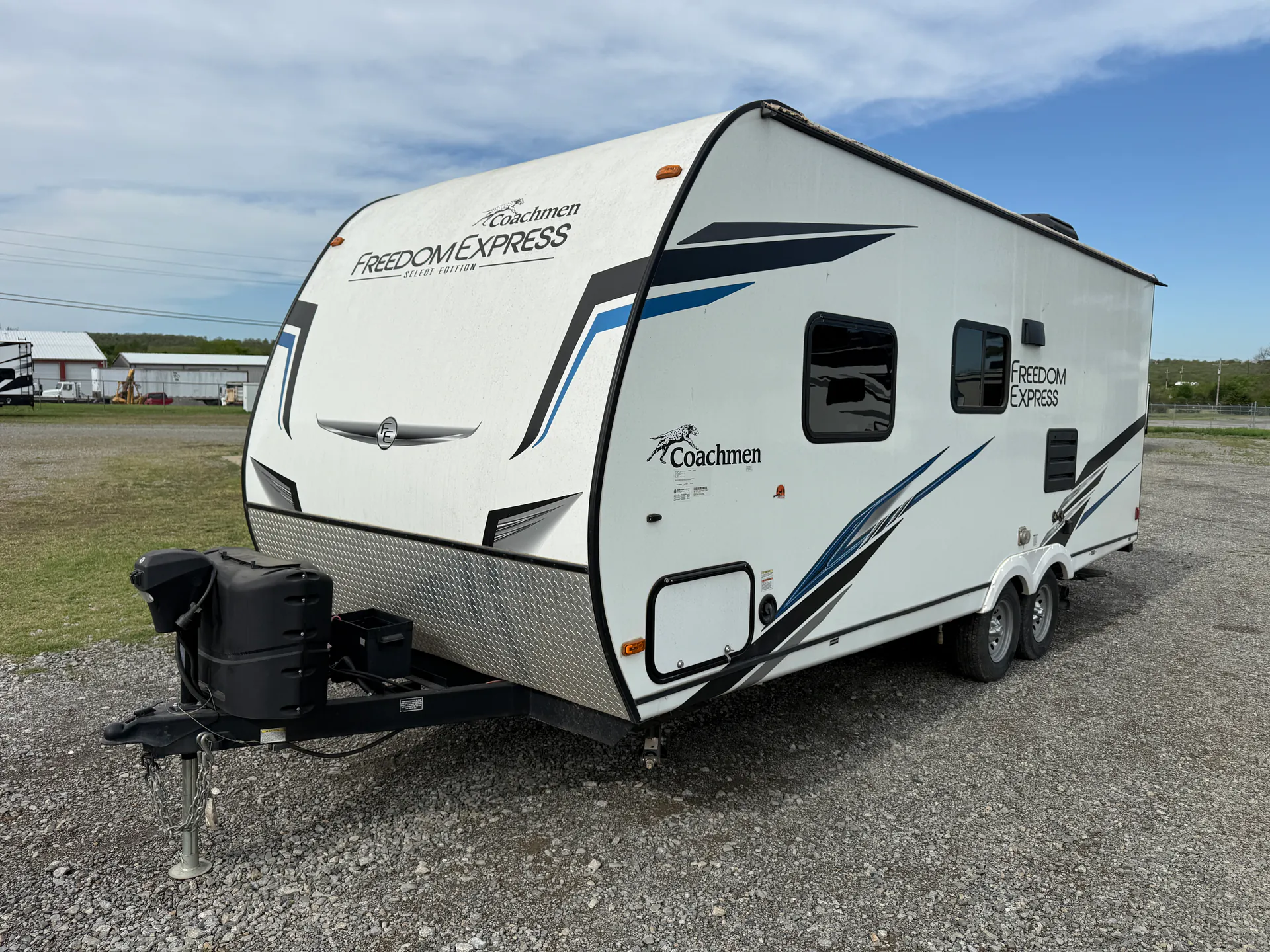 2023 Coachmen Freedom Express Select 22SE - Photo 4