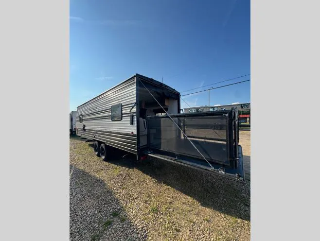 2027 Forest River Cherokee Grey Wolf 22RR — Photo 5