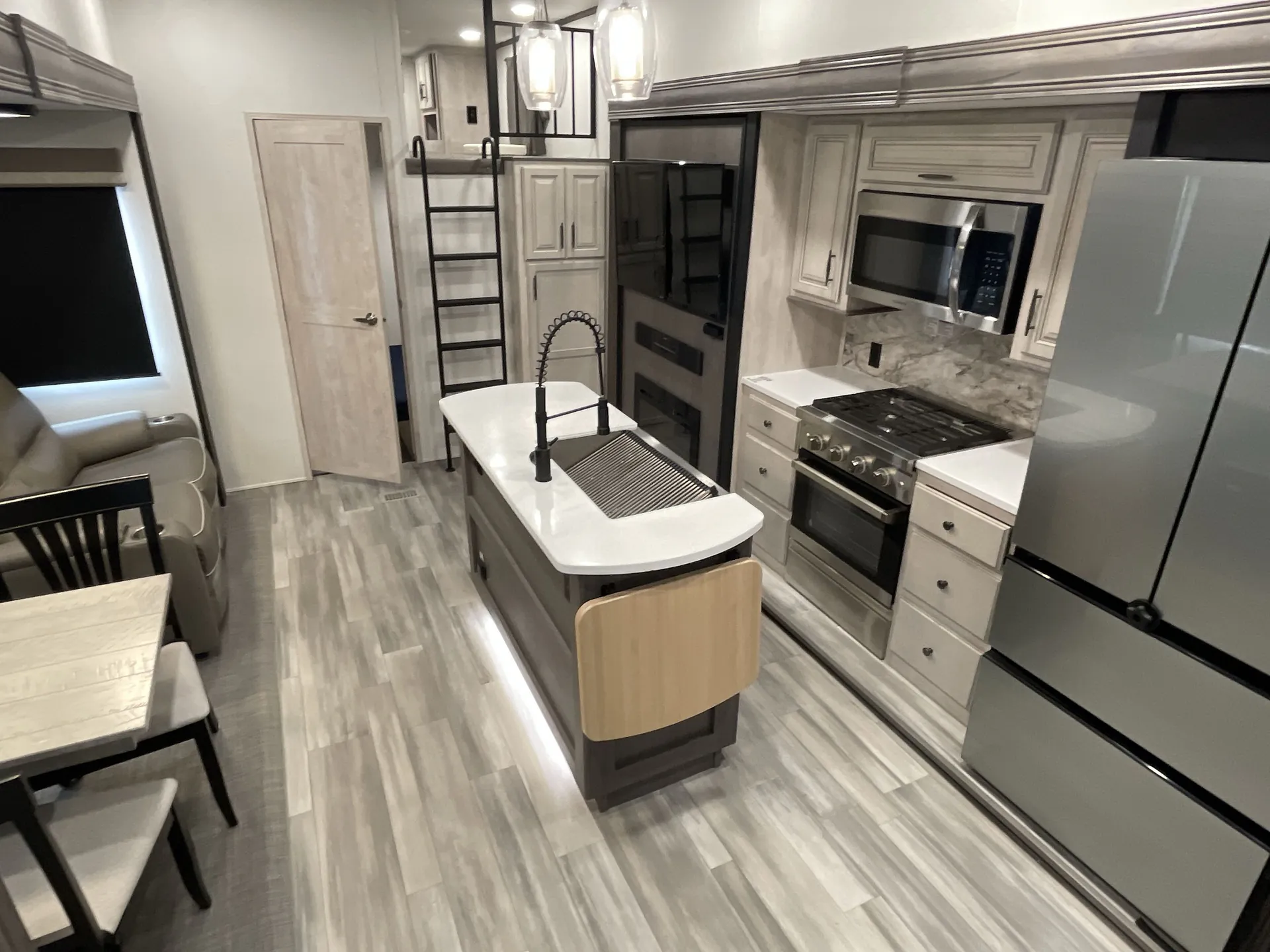 2024 Forest River Sierra 4002FB — living area main