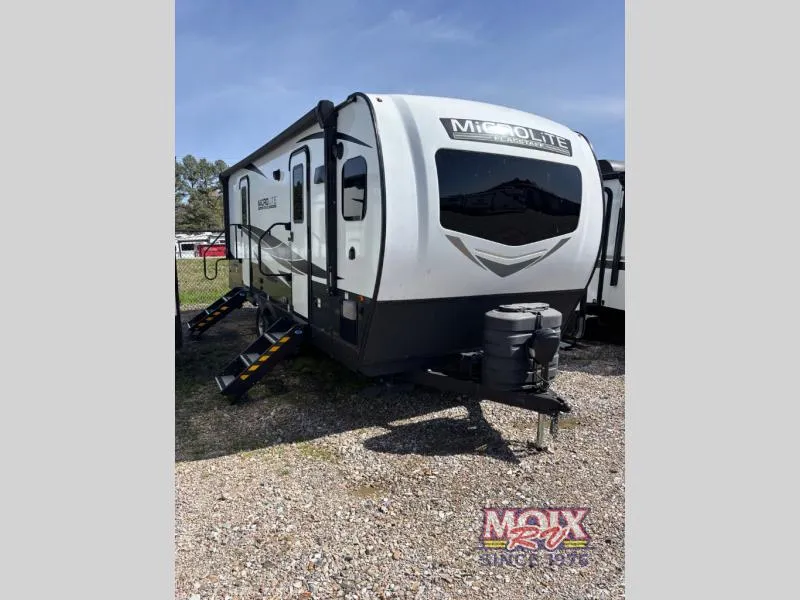 2024 Forest River Flagstaff Micro Lite 25FKBS - Photo 2