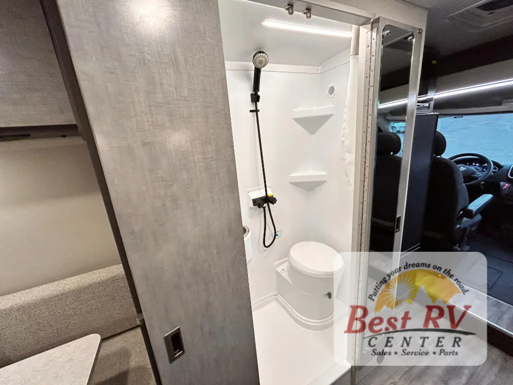 2026 Thor Motor Coach Tellaro 20U, Photos photo 69