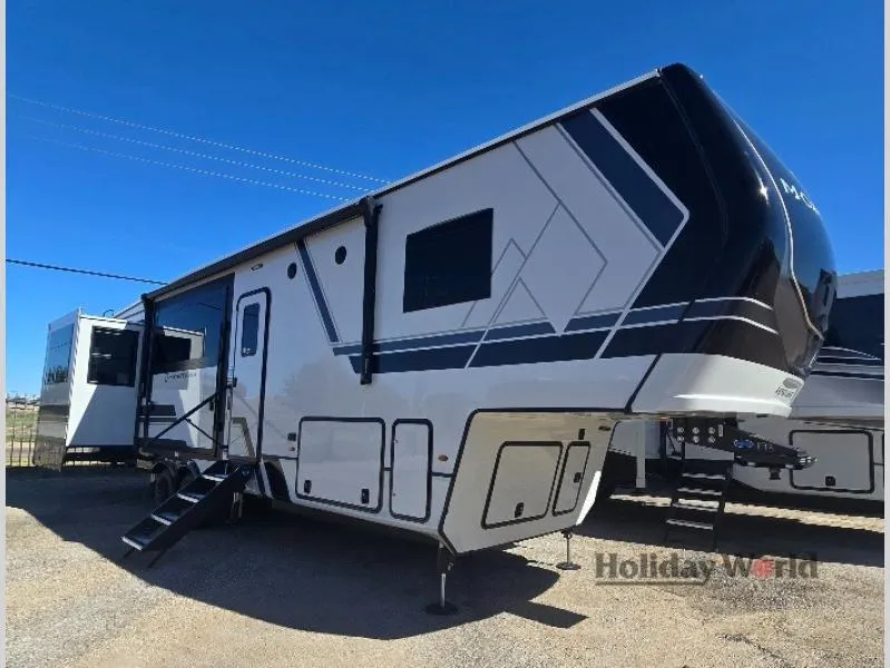 2026 Keystone Montana 3532SP - Photo 2