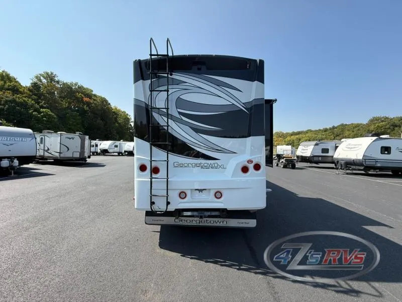 2019 Forest River Georgetown XL 369DS - Photo 3