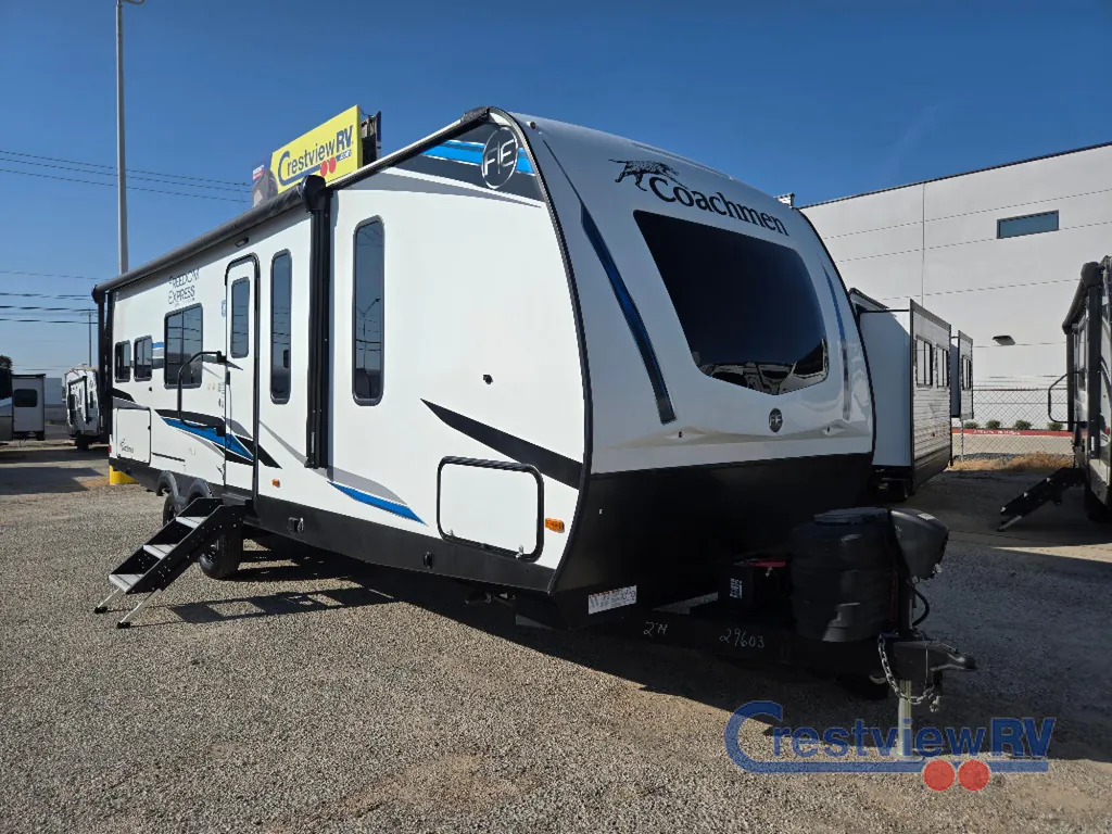 2024 Coachmen Freedom Express Ultra Lite 274RKS, Photos photo 3