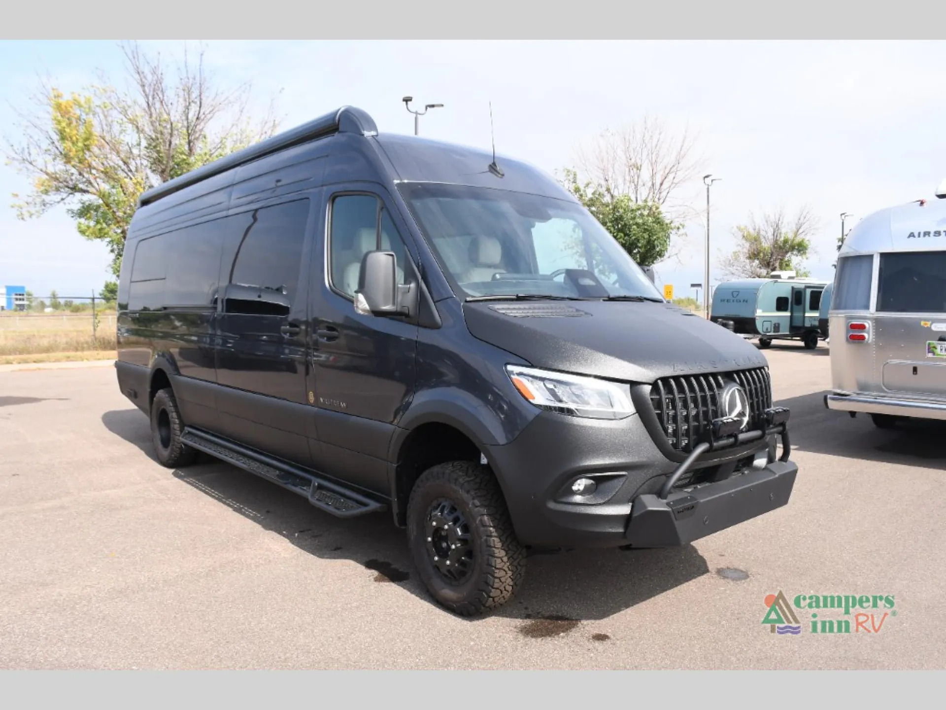 2027 Airstream Interstate 24GLX - Photo 2