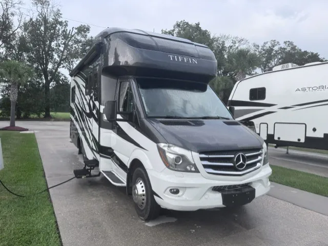 2018 Tiffin Wayfarer 24 TW, Photos photo 10