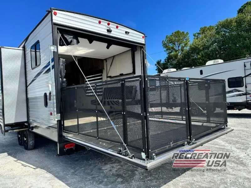 2022 Forest River Vengeance Rogue 26V - Photo 2