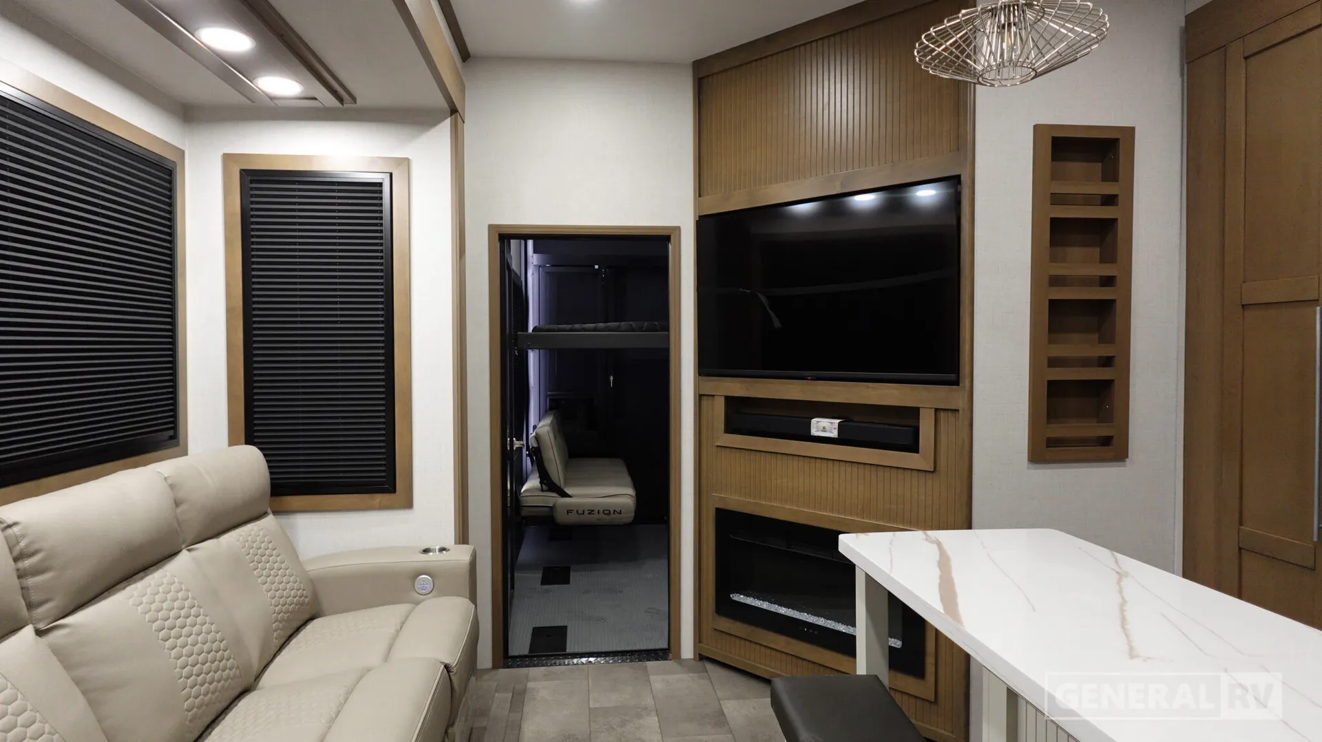 2026 Keystone Fuzion 373 - Photo 3