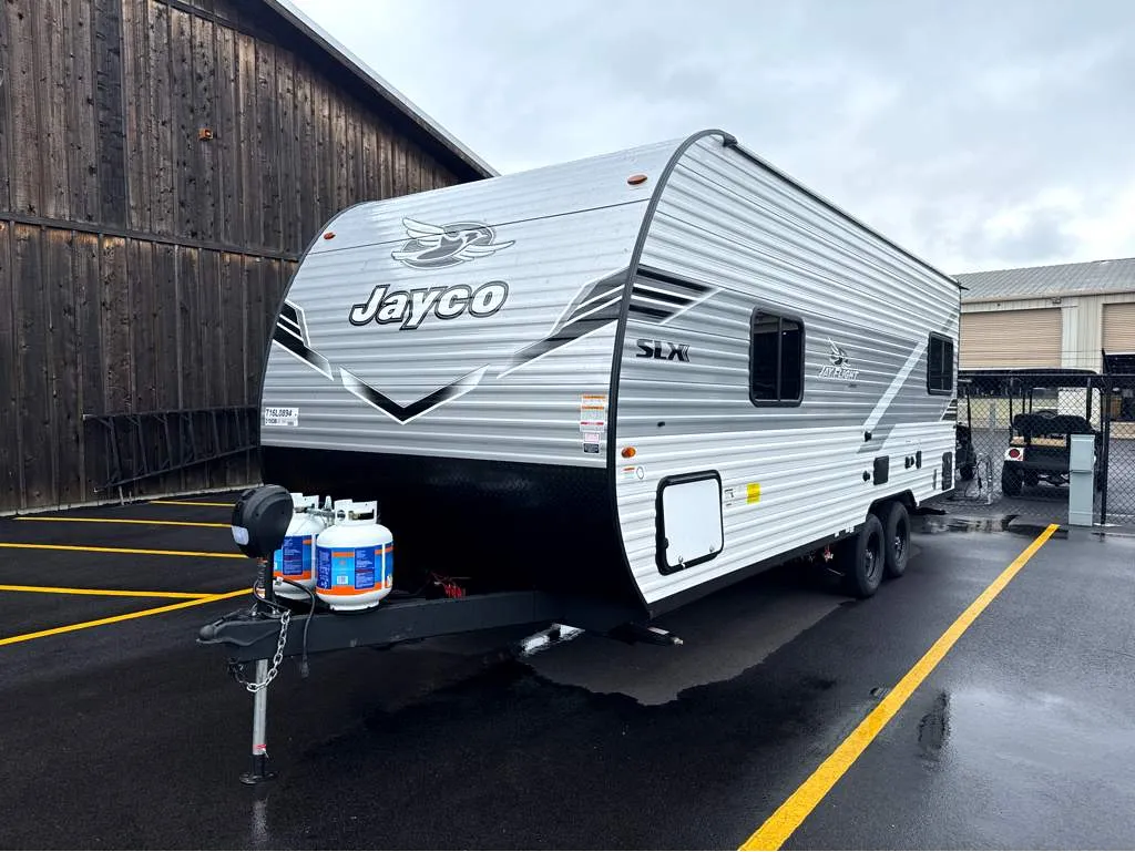 2026 Jayco Jay Flight SLX 210QB - Photo 3